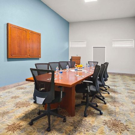 Richland Riverfront Hotel And Conference Center, Ascend Hotel Collection Bagian luar foto