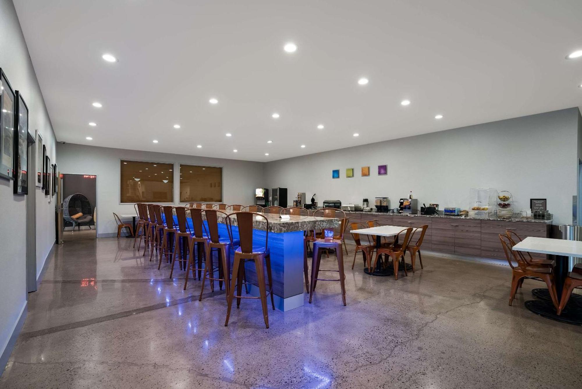 Richland Riverfront Hotel And Conference Center, Ascend Hotel Collection Bagian luar foto