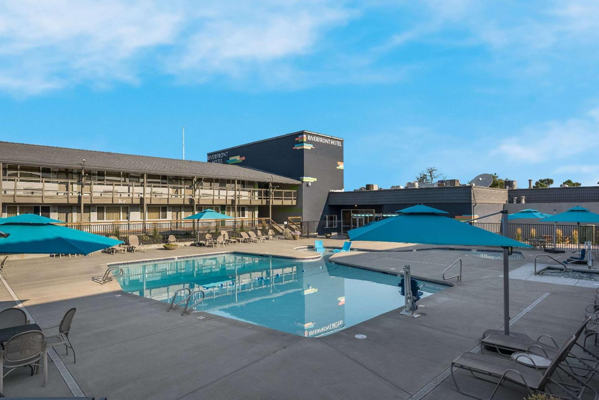 Richland Riverfront Hotel And Conference Center, Ascend Hotel Collection Bagian luar foto